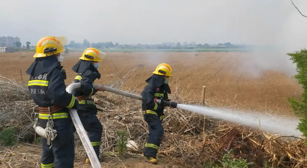 安阳市鸣笛拍照监控路口_安阳路口监控去哪看_安阳南地下道摄像头