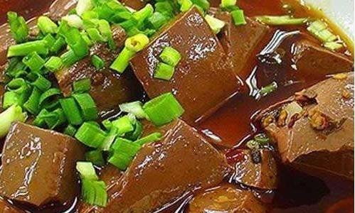 肚子痛,大便拉出好多鲜血_大便出鲜血肚子有点痛_鲜血便肚子疼