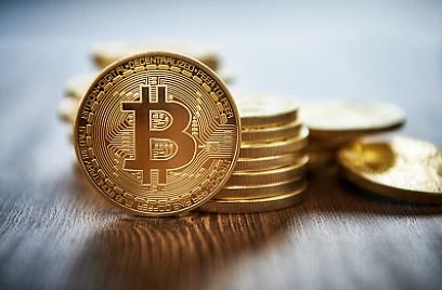 加密货币超级大牛市,财富盛宴还是泡沫狂欢